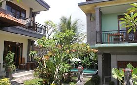 Villa Bungsil Gading